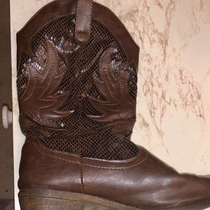 Cowboy boots